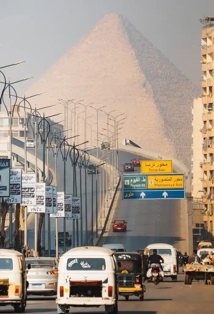 Jadące samochody w Egipcie, Prowadzenie Samochodu w Egipcie z Wycieczki Hurghada